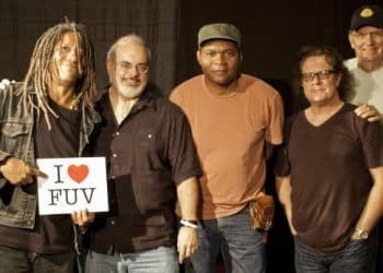 10 Best Robert Cray Band Songs of All Time