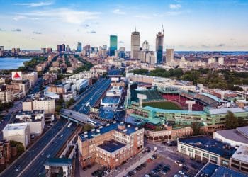 10 Famous Singers from Massachusetts