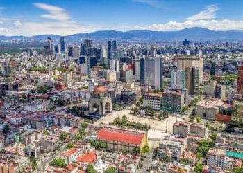 10 Famous Singers from Mexico