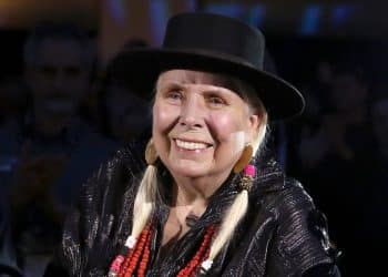 10 Best Joni Mitchell Songs of All Time