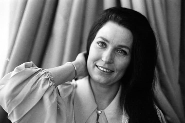 10 Best Loretta Lynn Songs of All Time