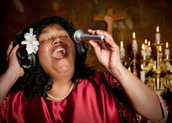 15 Best Christian Gospel Singers of All Time