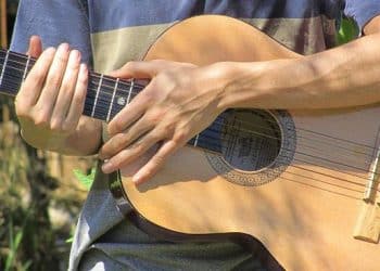 15 Best Guitar Players of All Time