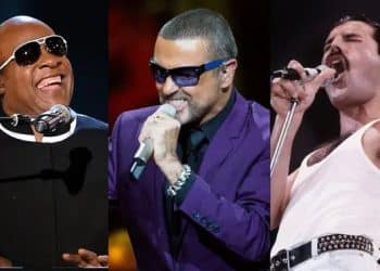 15 Best Male Singers of All Time