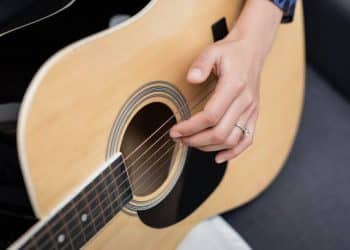 15 Best Acoustic Songs of All Time