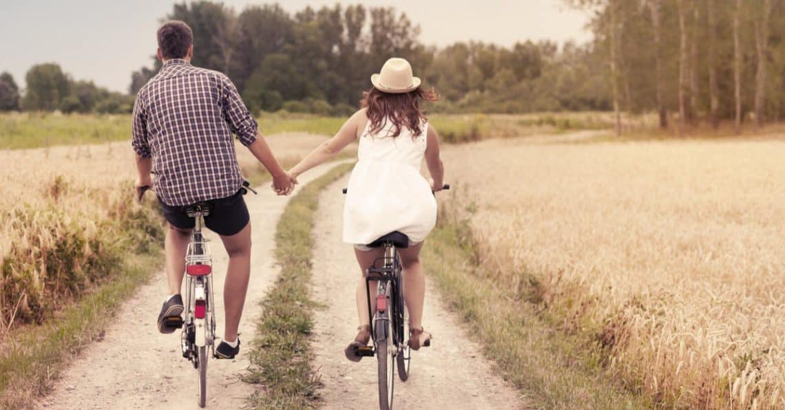 15 Best Love Songs of All Time