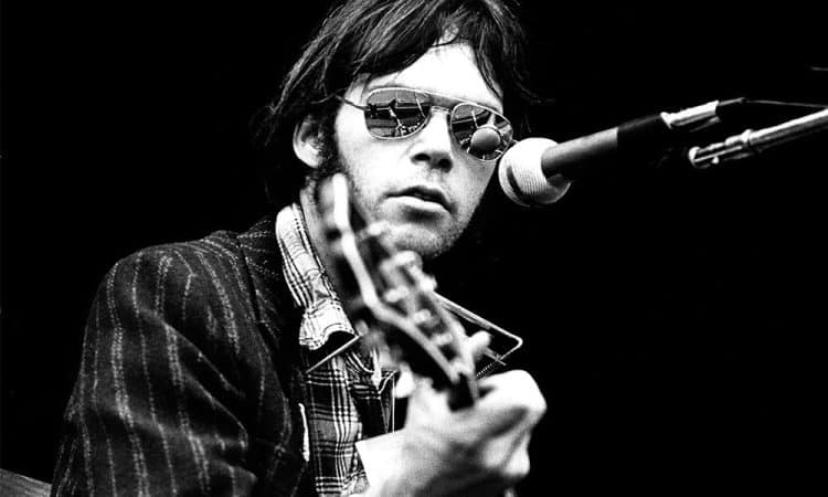 10 Best Neil Young Songs of All Time