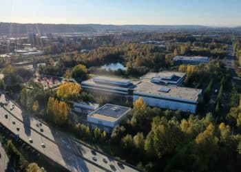 10 Famous Singers from Alaska