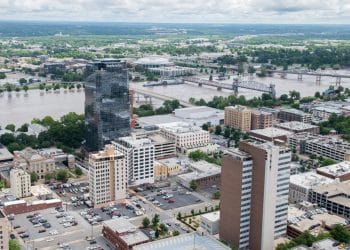 10 Famous Singers from Arkansas