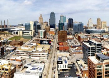 10 Famous Singers from Kansas