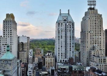 10 Famous Singers from New Hampshire