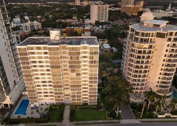 10 Famous Singers from Texas