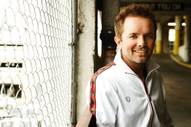 10 Best Chris Tomlin Songs of All Time