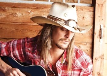 15 Best Country Singers of All Time