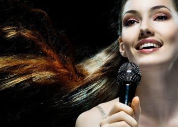 15 Best Female Singers of All Time