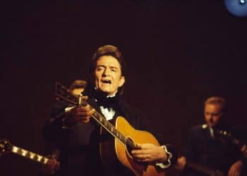 10 Best Johnny Cash Songs of All Time