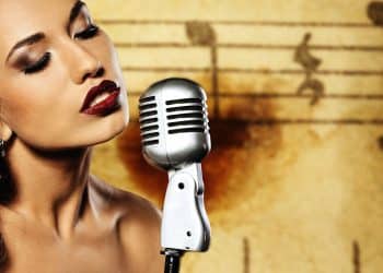 15 Best Karaoke Singers of All Time