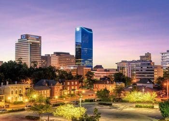 10 Famous Singers from Kentucky