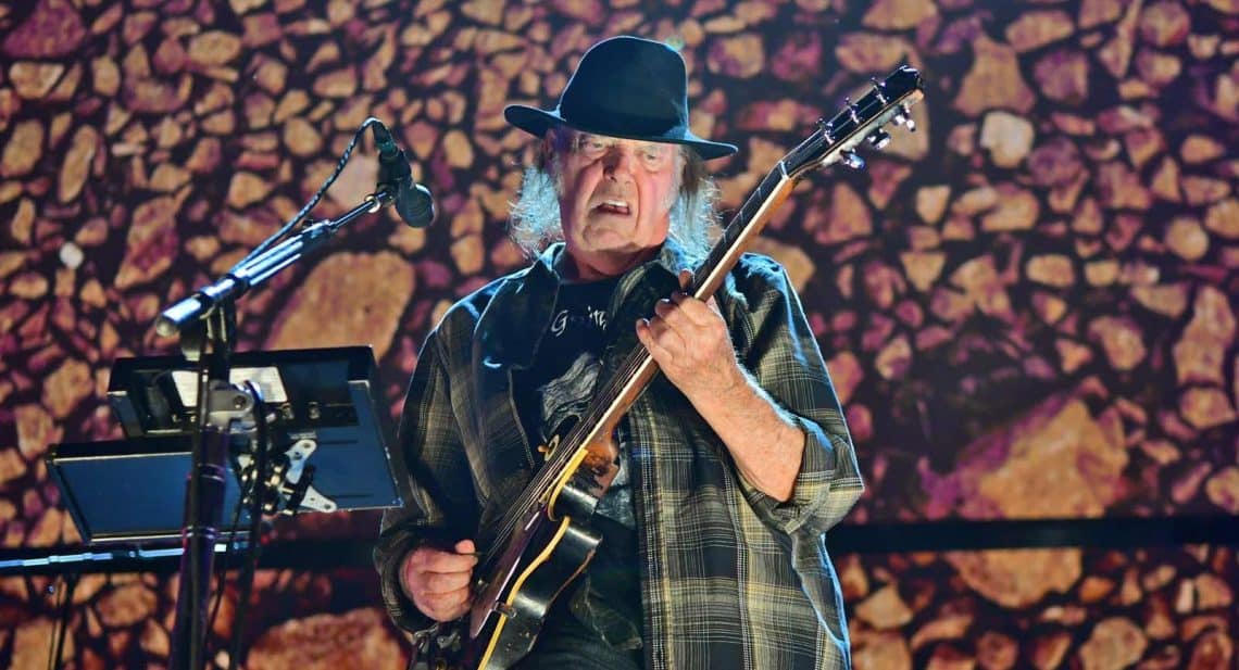 10 Best Neil Young Songs of All Time