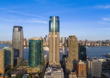 10 Famous Singers from New Jersey