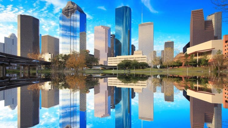 10 Famous Singers from Texas