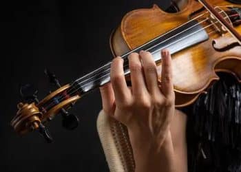 15 Best Violin Players of All Time