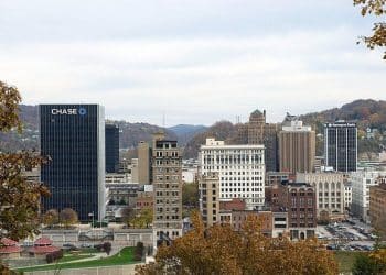 10 Famous Singers from West Virginia