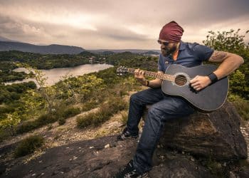 15 Best Acoustic Songs of All Time