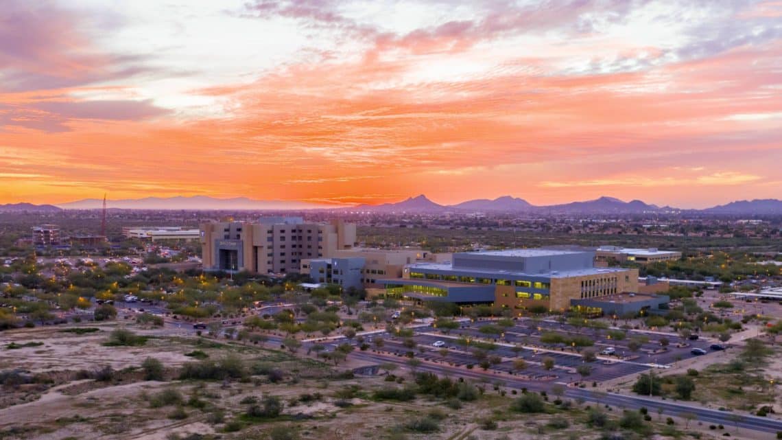 10 Famous Singers from Arizona