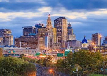 10 Famous Singers from Connecticut