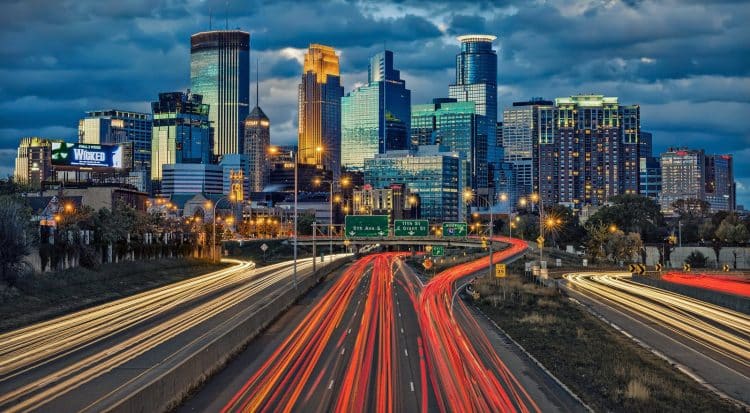 10 Famous Singers from Minnesota