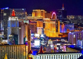 10 Famous Singers from Nevada