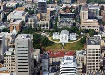 10 Famous Singers from Virginia