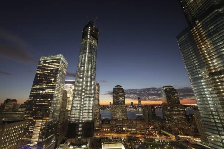 10 Famous Singers from West Virginia