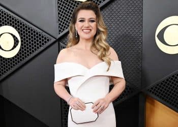 10 Best Kelly Clarkson Songs of All Time