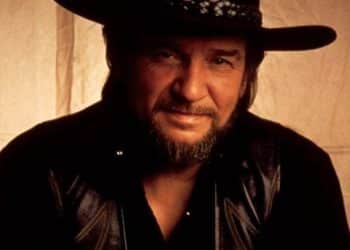 10 Best Waylon Jennings Songs of All Time