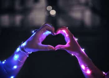 15 Best Love Songs of All Time