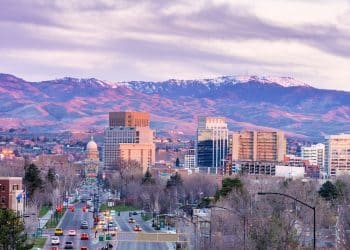 10 Famous Singers from Idaho