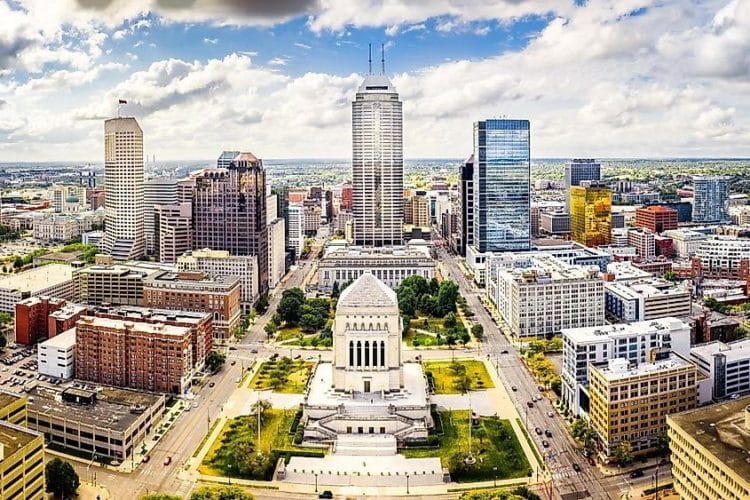 10 Famous Singers from Indiana