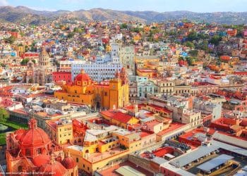 10 Famous Singers from Mexico