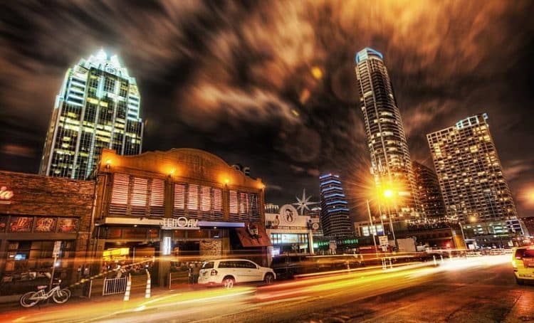 10 Famous Singers from Texas