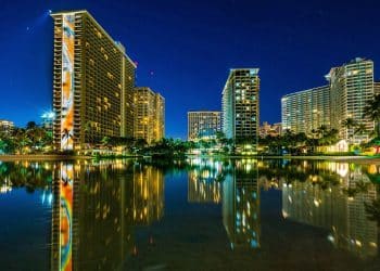 10 Famous Singers from Hawaii