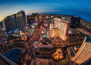 10 Famous Singers from Nevada