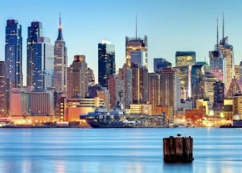 10 Famous Singers from New Jersey