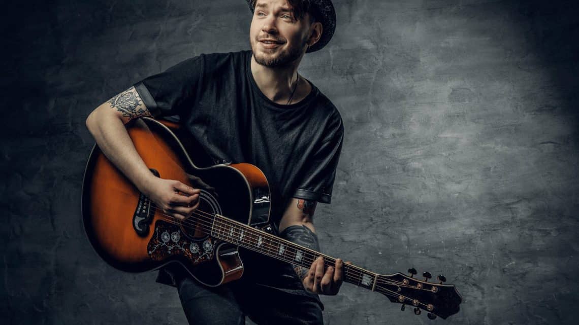 15 Best Guitar Players of All Time