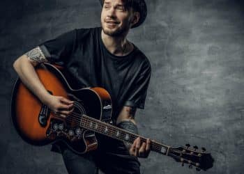 15 Best Guitar Players of All Time