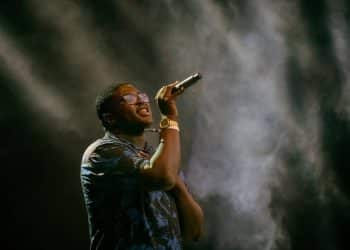 15 Best Male Singers of All Time