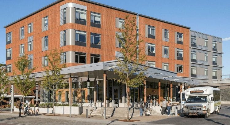 10 Famous Singers from Vermont