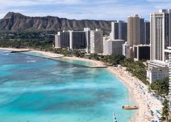 10 Famous Singers from Hawaii