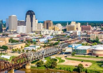 10 Famous Singers from Louisiana